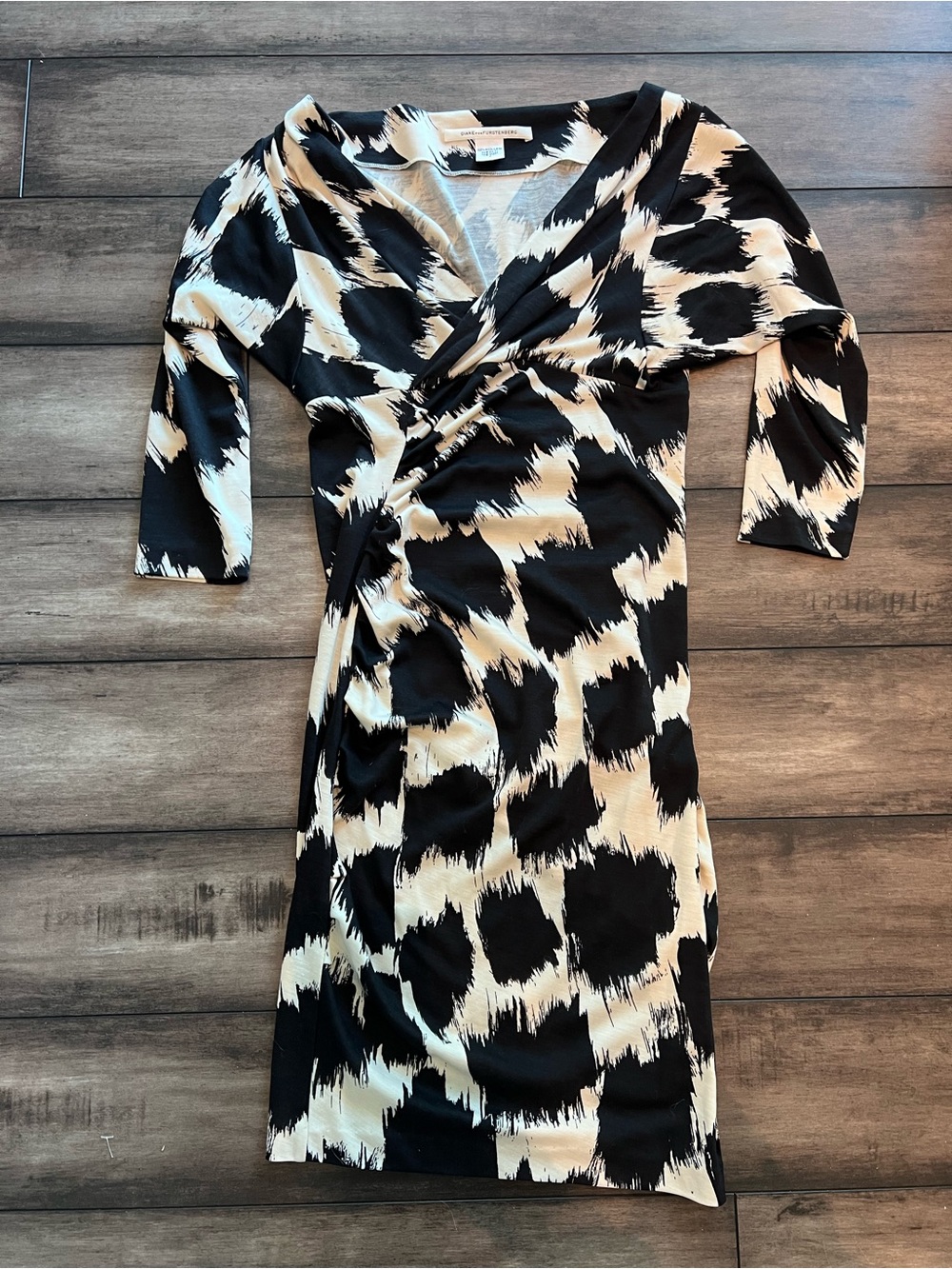DVF Diane von Furstenberg Natalie 100% Wool Jersey Faux Wrap Dress Sz 4